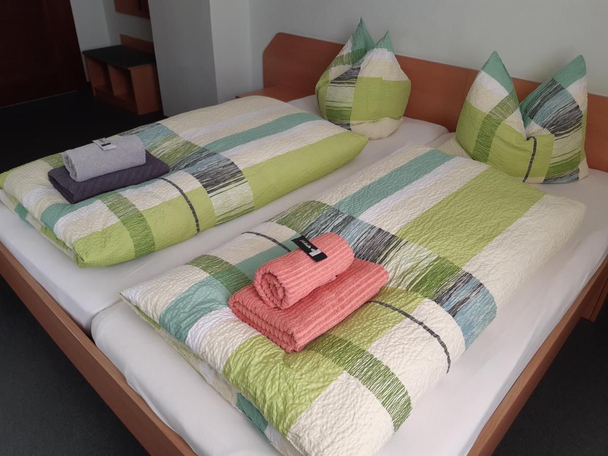 Pension Schoene Grossrohrsdorf Habitación foto